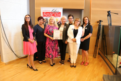 wręczenie podziękowań dla uczestników kongresu
