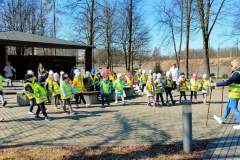 Międzypokoleniowa gimnastyka Nordic Walking