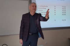 prelekcja pana profesora Piotra Zbróga