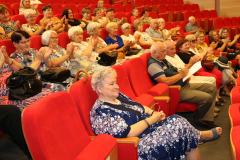 seniorzy podczas wykładu
